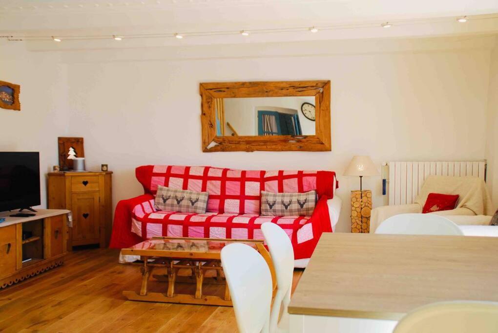 Maison 3 Chambres Au Lac D'Annecy, 30Min La Clusaz เมนตง-ซองต์-แบร์นา ภายนอก รูปภาพ